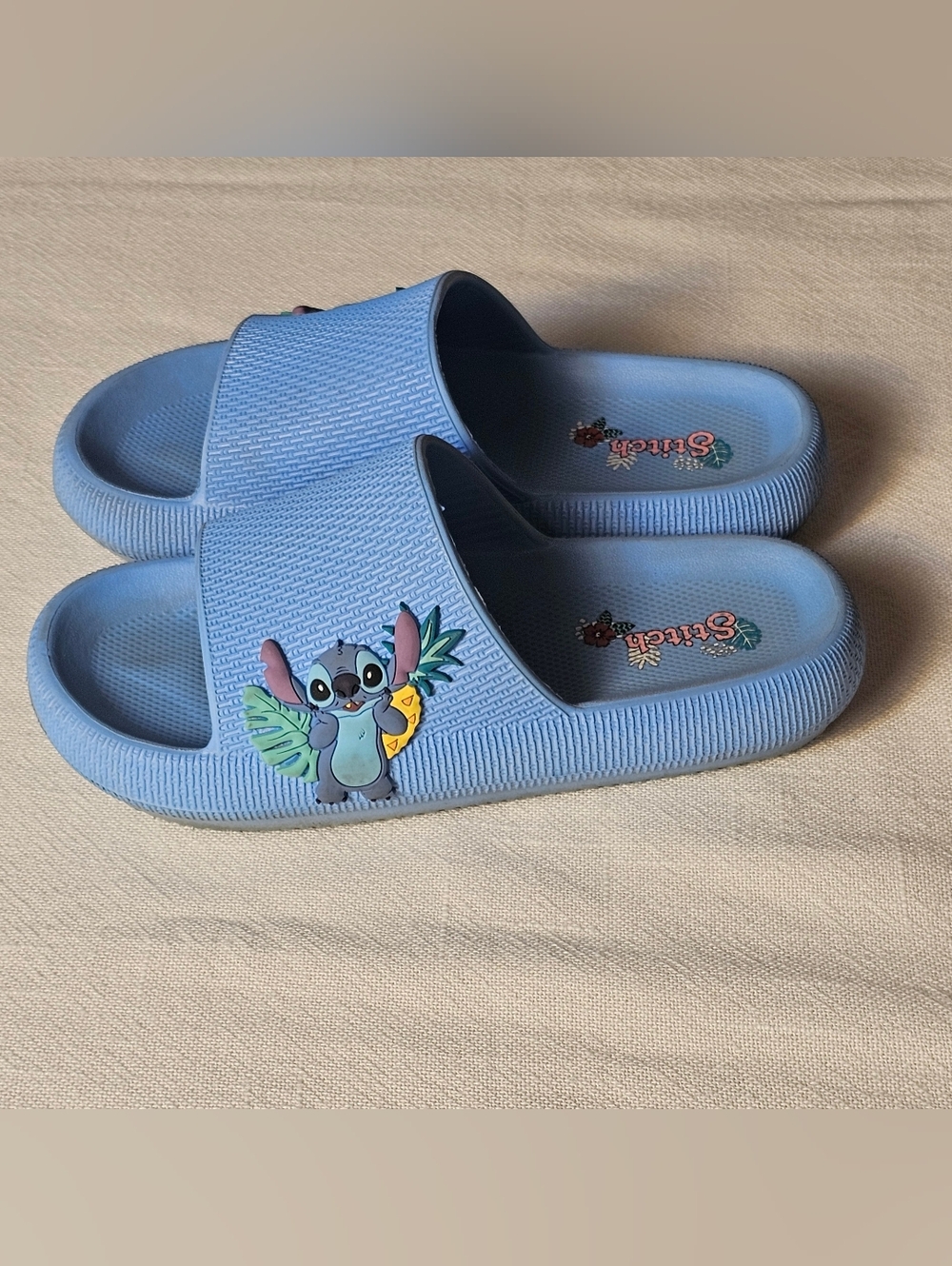 Disney Stitch Sandals Kids Size 1 Blue
